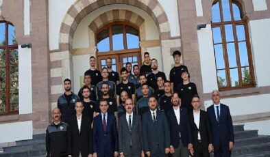 Başkan Altay: Konya Büyükşehir Belediyespor Basketbol Takımı Bundan Sonra da Yanınızda Olmaya Devam Edeceğiz