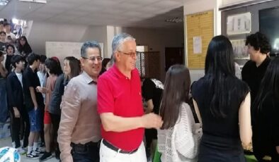 Başkan Topaloğlu, Göynük Fen Lisesi’ndeki gençlik festivaline katıldı
