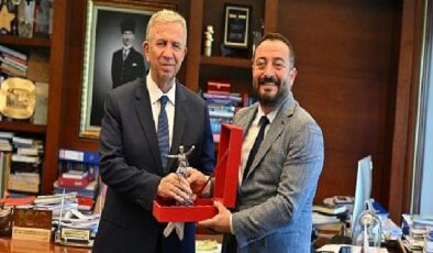 Başkan Turan, Ankara Büyükşehir Belediye Başkanı Mansur Yavaş’ı ziyaret etti