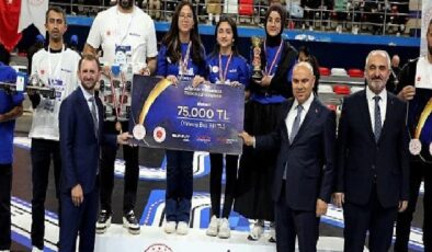 Öğrencilerin Tasarladığı Robotlar Ağrı’nın Zirvesinde Yarıştı