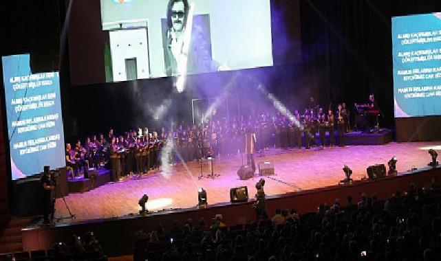 Selçuklu Belediyesi Sanat Akademisi Çocuk Korosu, Cem Karaca Şarkıları konseriyle izleyicilere nostaljik bir gece yaşattı