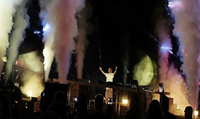Kemer’de Burak Yeter coşkusu