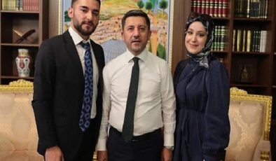 Başkan Arı, Şehrin Dinamikleriyle Buluşmaya Devam Ediyor