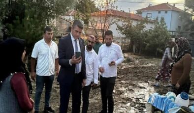 Başkan Levent Koç selden zarar gören Güzelcekale’de incelemelerde bulundu