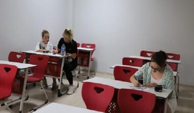 Menderes’te Kurslara Yoğun İlgi
